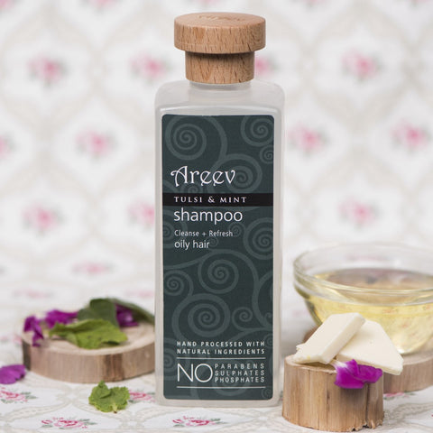 Bath And Beyond - Tulsi And Mint Shampoo
